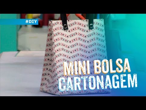 Mini bolsa em cartonagem por Ana Paiva