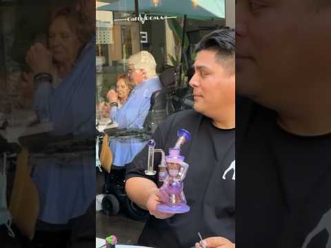 This restaurant in Beverly Hills let us dab 😳 #BeverlyHills #420 #Dabs