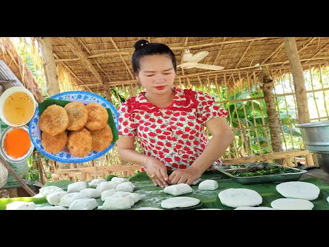 Happy on the weekend , make garlic chives cake for my family , garlic chives cake recipe.