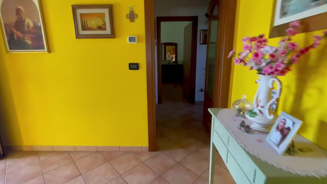 Codigoro, Villa in Bifamiliare con Giardino 