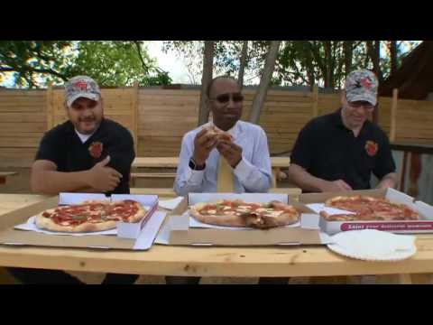 Neighborhood Eats: Mia Marco's Pizza