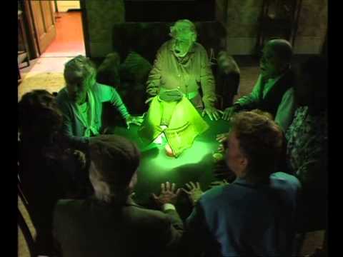 Alf Garnett Seance With Minnie & Gwen