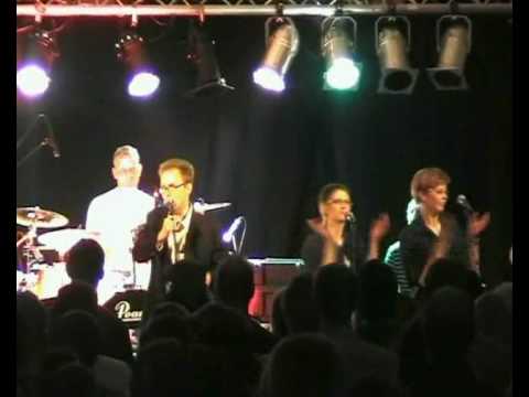 Dolkenihåsan - Där som vetet vaggar