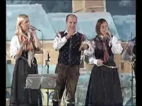 Hišni ansambel Avsenik -Veselje, radost, srečo vam želimo