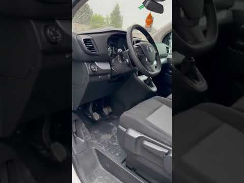 фото toyota proace ii 0