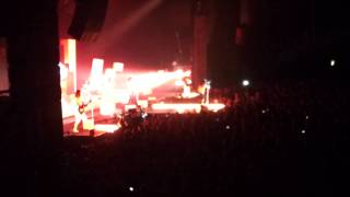 Shaka Ponk @ZenithdeLille 31/05/14 - Lucky G1rl