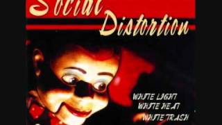 Social distortion - Down on the world again