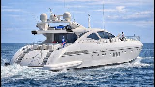 INSANE BOATS & YACHTS TRAFFIC! Miami Luxury Yachts Heading to the Ocean