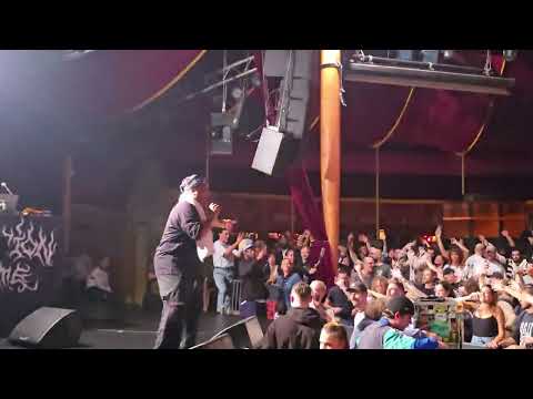 O.B.F x Iration Steppas - Kilimanjaro (final) (5/9) Live Cabaret Sauvage Paris 20241102 020709 HD