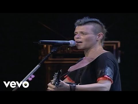 Cássia Eller - 1º De Julho [Music Video]