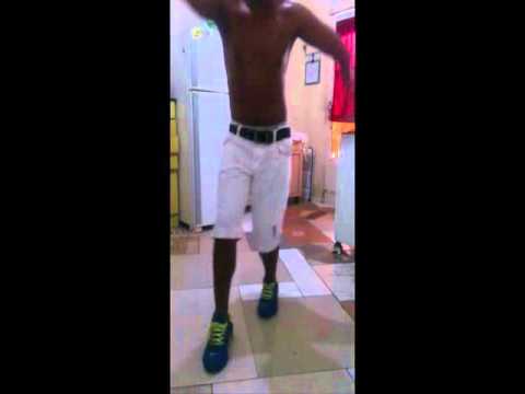 BLACK CHARM TOM = 2016