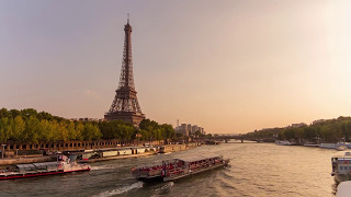 Paris'te Hayat Çok Güzel / Jolly