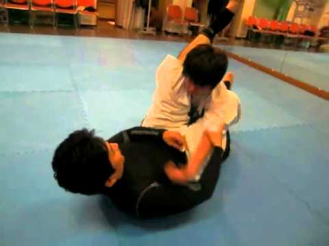 尼崎総合格闘技ジムＢＭＣ　三角締め　2013年11月5日（火）