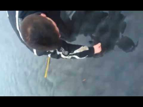 Reikä jäähän ilman kairaa