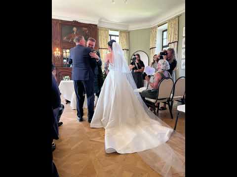 Lisette Whitter-Standesamtliche Trauung  Schloss Miel 10.08.2024