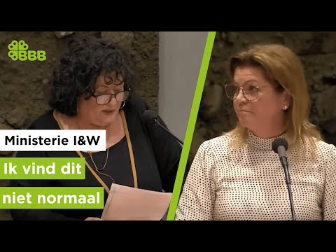 'Ik vind dit niet normaal' - Caroline v/d Plas verbaast over de vacature van het ministerie van I&W