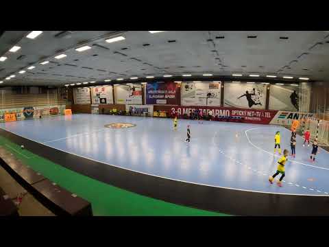 U9 - valentinsky turnaj - semifinale fk pyramida 1:0 fk kechnec