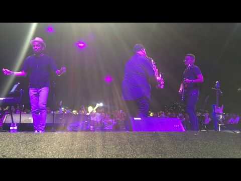 TOMMY PRATOMO SAXCAM - iCE BSD GLENN FREDLY & THE BAKUCAKAR