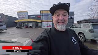 Insta360 Go Ultra VLOGGING Test — Is This The BEST Tiny Action Camera? 🎙️