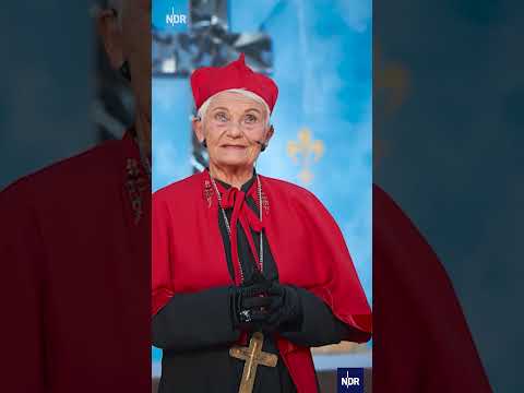 Video Thumbnail: Helga Wienhöfer: Die wohl älteste aktive Schauspielerin in MV #ndr #doku #ndrdoku #jahrhundertleben