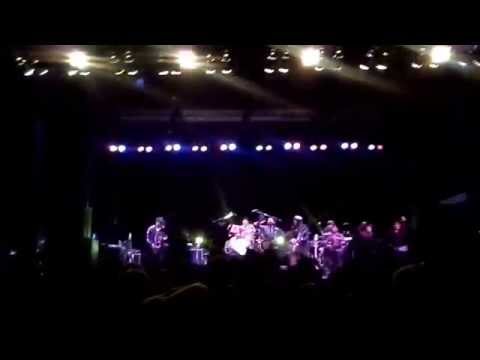 Ozomatli - Como Ves (ft. Daniel "Dela" Delacruz from Slightly Stoopid)