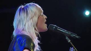Ellie Goulding - Guns And Horses LIVE 2012 (Acoustic)