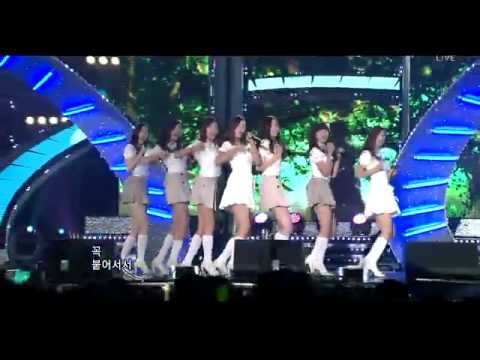 A Pink - I Don't Know at Inkigayo 110424