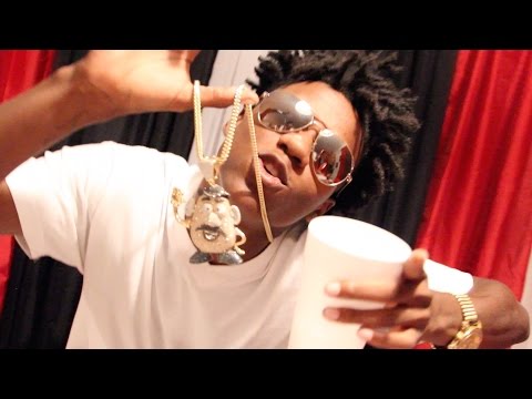 TAYDA- "MANS WORLD" (OFFICIAL MUSIC VIDEO)