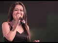 Neha Kakkar  - Soch Na Sake LIVE in Houston 2018
