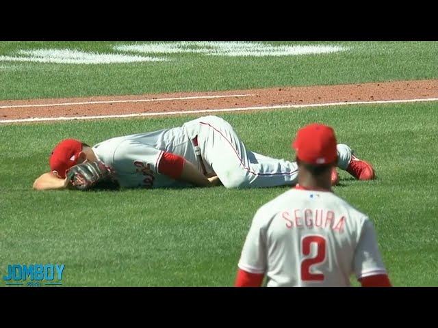 José Álvarez takes a 105 mph line drive to the nuts, a breakdown