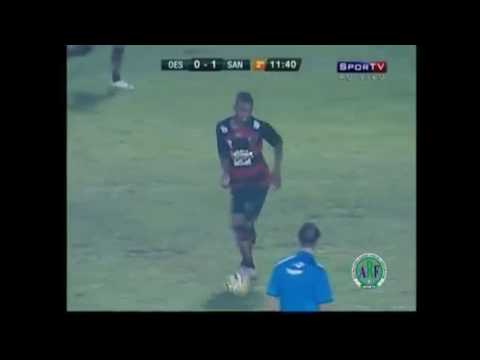 Roger Gaúcho - Meia / Midfielder.