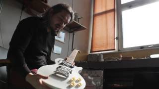 Video thumbnail for vintage eko kiwi guitar rewiev by Damir Avdic