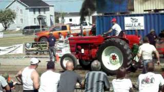 preview picture of video 'Festival du tracteur de Cacouna'