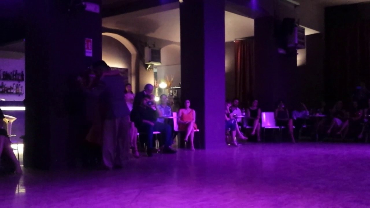 Virginia Pandolfi y Jonatan Aguero