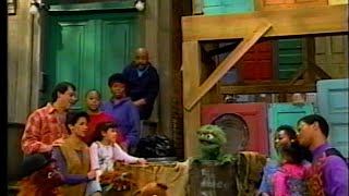 Sesame Street - Oscar &amp; the Yip Yip Family Song