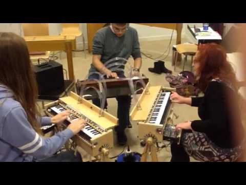 First improvisation with Ondomo's at the Strasbourg Conservatory - Ondes Martenot Class.