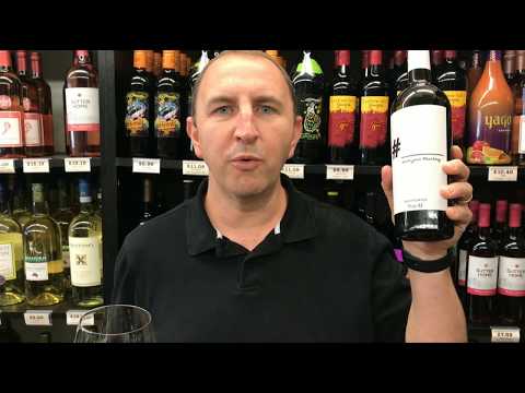 Ferro 13 Hashtag Sauvignon Blanc | One Minute of Wine Episode #678
