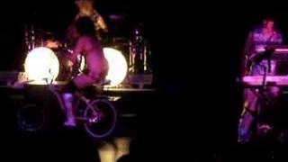 Peaches | Lovertits | Live @ the Vic Theatre 071706