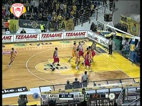 HIGHLIGHTS ARIS - OLYMPIACOS 4-12-2011