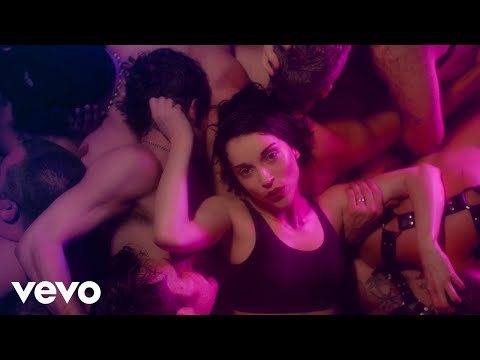 St. Vincent - Fast Slow Disco (Music Video)