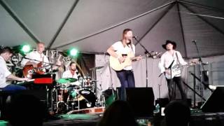 Keith Harkin "Lauren and I" Live at KC Irishfest
