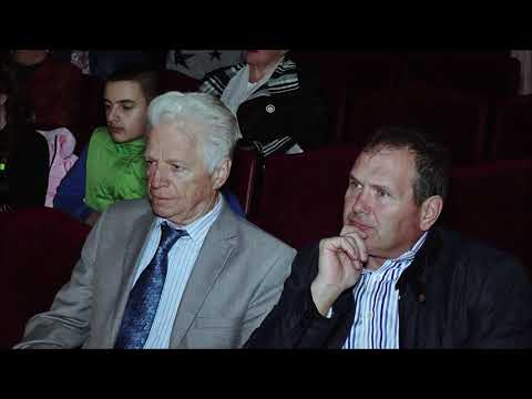 Mykhaylo, Dana Zakhariya - Django Reinhardt - Minor swing