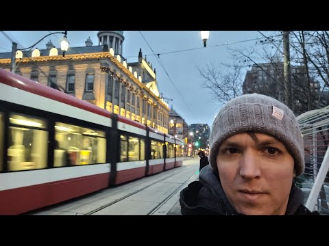 Downtown Toronto Live on a Chilly Wednesday Evening - December 16, 2020