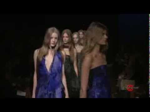 Costume National Spring/Summer 2010 - Paris Fashion Week - Runway Show