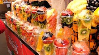 Fresh Fruit Juice in Tourist Market - Korean Street Food
