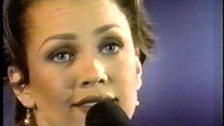 VANESSA WILLIAMS-SWEETEST DAYS