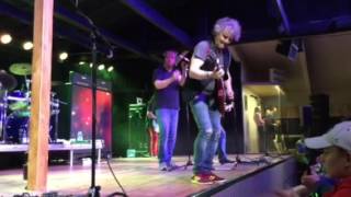 Linnunradan laidalla / Eppu Normaali