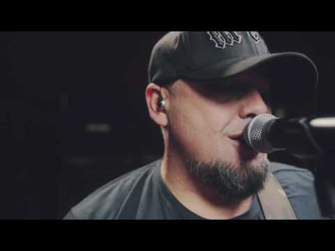 Raimundos - Mas Vó ( Cantigas de Garagem) [Vídeo Oficial]