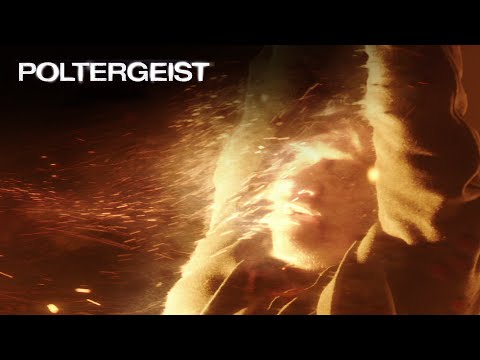 Poltergeist (TV Spot 'Two Worlds')