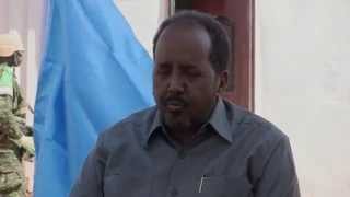 preview picture of video 'Hassan arrives Kismayo'